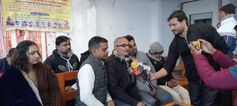 नव मनोनीत व्यापार मंडल अध्यक्ष के विरोध का निर्णय  ट्रांजिट कैम्प के व्यापारियों ने किया विरोध