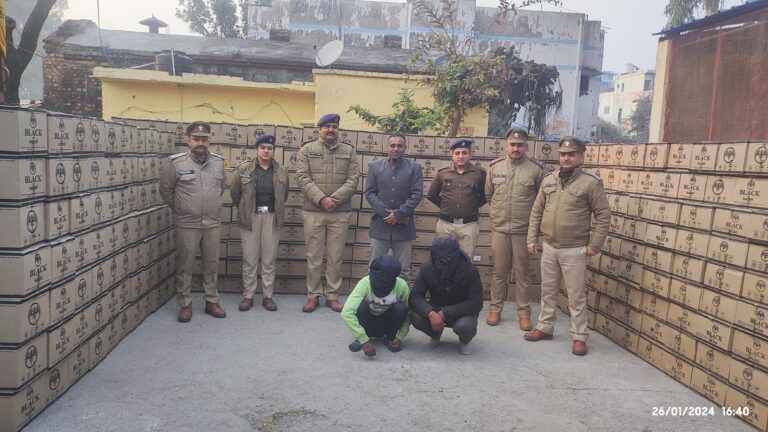 आगामी लोकसभा चुनाव के परिपेक्ष्य में ऊधम सिंह नगर पुलिस द्वारा उत्तराखंड राज्य की अब तक की अवैध अंग्रेजी शराब की सबसे बड़ी बरामदगी।