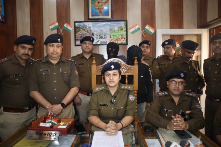 एसएसपी ऊधम सिंह नगर के सख्त एक्शन में काशीपुर पुलिस ने मात्र 8 घंटे में किया घटना का खुलासा।  छात्रा पर जानलेवा हमला करने वाला आरोपी गिरफ्तार।