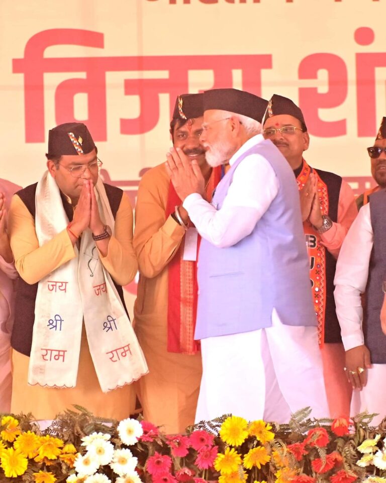 रैली की अपार सफलता के लिये विधायक शिव अरोरा ने पार्टी कार्यकर्ताओं व जनता जनार्दन का जताया आभार,विधायक बोले मोदी की दीवानगी सड़को पर हजूम के रूप में नजर आई