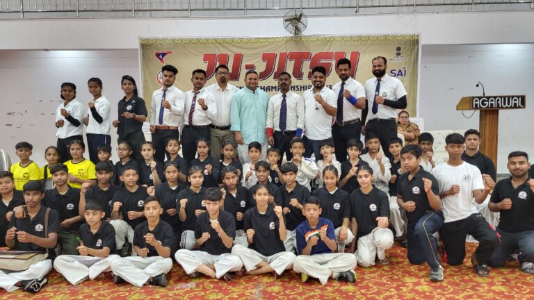 लखनऊ में आयोजित हुई सब–जूनियर/ जूनियर (बालिका / बालक वर्ग) राष्ट्रीय जु–जित्सू प्रतियोगिता में उत्तराखंड राज्य बना चैम्पियन।