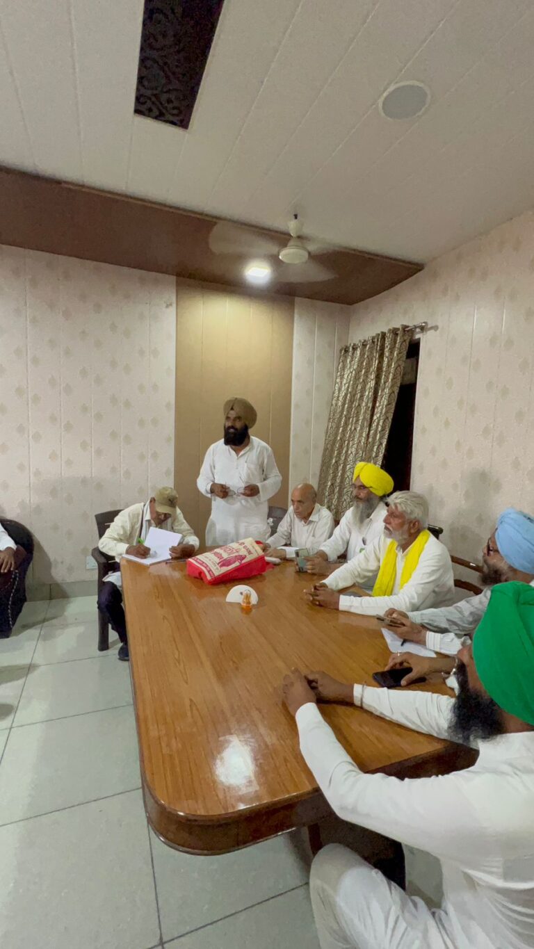 संयुक्त किसान मोर्चा ने धामी सरकार को किसान विरोधी सरकार बताया