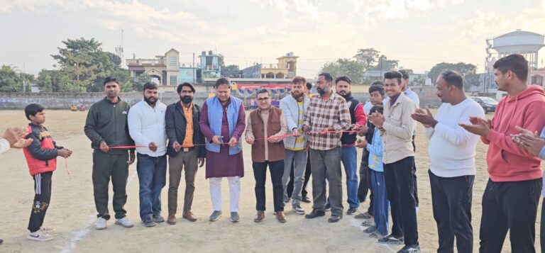 धामी सरकार की नीतियों से खेलों की ओर बढ़ रहा युवाओं का रूझानः विकास शर्मा  भाजपा प्रदेश मंत्री ने किया क्रिकेट टूर्नामेंट का शुभारम्भ