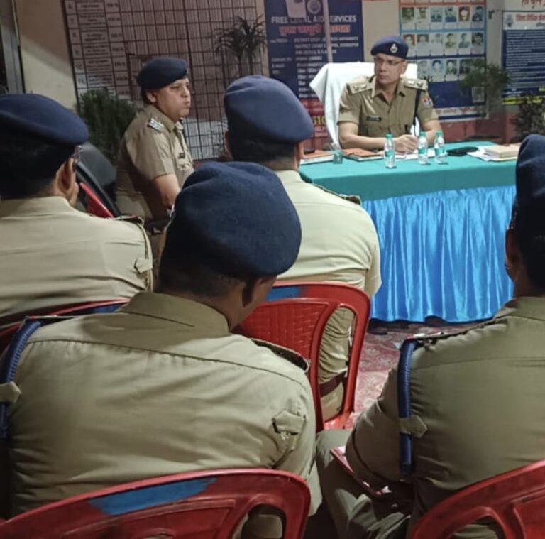 एसएसपी मणिकांत मिश्रा द्वारा सर्किल सितारगंज में नियुक्त विवेचकों का लिया OR, दिए आवश्यक दिशा निर्देश