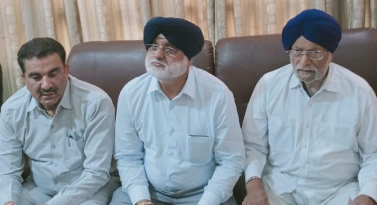 आपरेशन सिंदूर कि सफलता पर पीएम मोदी, सैन्य बलों को विधायक त्रिलोक सिंह चीमा पूर्व विधायक हरभजन सिंह चीमा ने दी बधाई