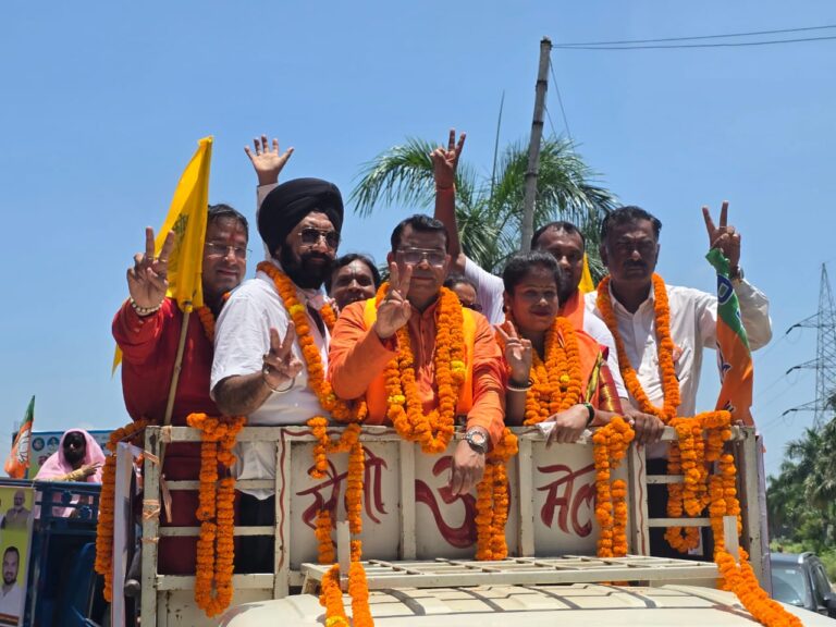 विधायक शिव अरोरा ने 187 करोड़ के विकास कार्यों की रुद्रपुर को सौगात देने पर देश के गृह मंत्री अमित शाह व मुख्यमंत्री पुष्कर सिंह धामी का प्रेसवार्ता कर जताया आभार विधायक बोले उनके द्वारा दिये गये प्रस्ताव अब धरातल पर उतरने लगे है