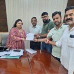 व्यापार मंडल ने राज्यकर विभाग से मांग की है कि ठेकेदारों को त्रिमासिक नोड्यूज उपलब्ध करवाया जाए, मिले संयुक्त आयुक्त से। संयुक्त आयुक्त ने भरोसा दिया।