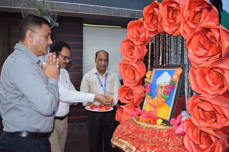 जेसीज में धूमधाम से मनाया गया शिक्षक दिवस