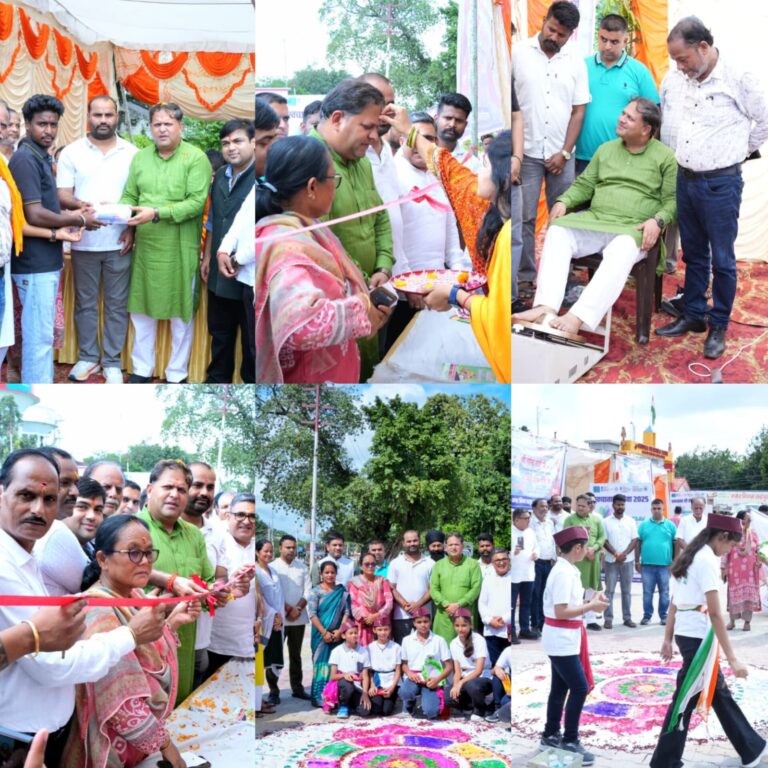 बहुउद्देशीय शिविर एवं चिकित्सा शिविर का सैकड़ो लोगों ने उठाया लाभ  समापन के मोके पर नुक्कड़ नाटक का हुआ मंचन