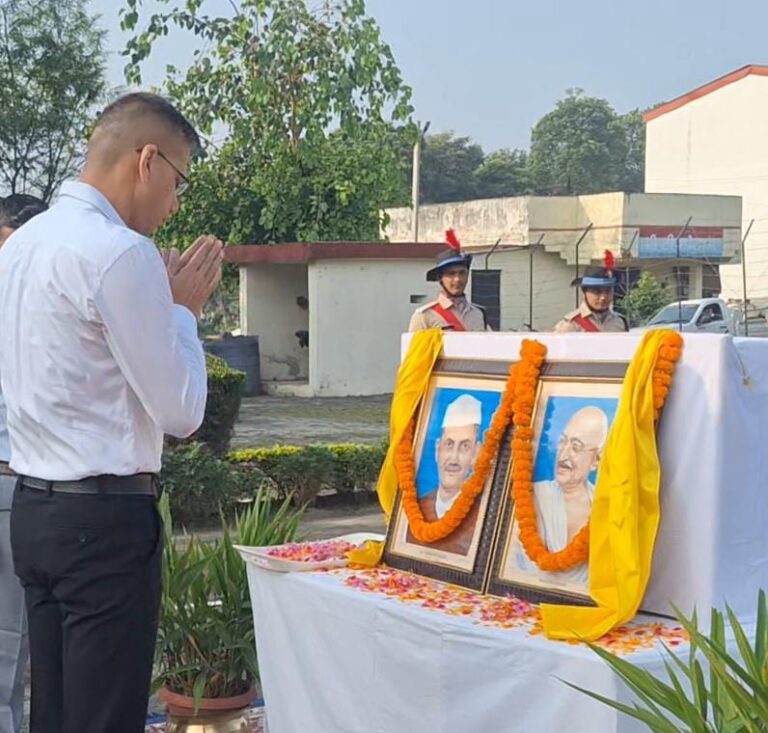 राष्ट्रपिता महात्मा गांधी जी एवं भूतपूर्व प्रधानमंत्री लाल बहादुर शास्त्री जी की जयंती ऊधमसिंहनगर पुलिस द्वारा श्रद्धा एवं उल्लास के साथ मनाई गई