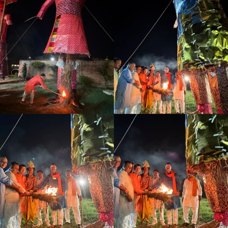 विजय दशमी पर्व विभिन्न स्थानों पर रावण दहन कार्यक्रम मे शामिल हुऐ विधायक शिव अरोरा विधायक ने लोगो से समाज मे छुपी रावण रूपी बुराई को खत्म करने की अपील