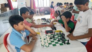 बालक वर्ग जेपीएस रुद्रपुर और बालिका वर्ग आर्यमन बिड़ला हलद्वानी ने टूर्नामेंट में शतरंज प्रतियोगिता जीती