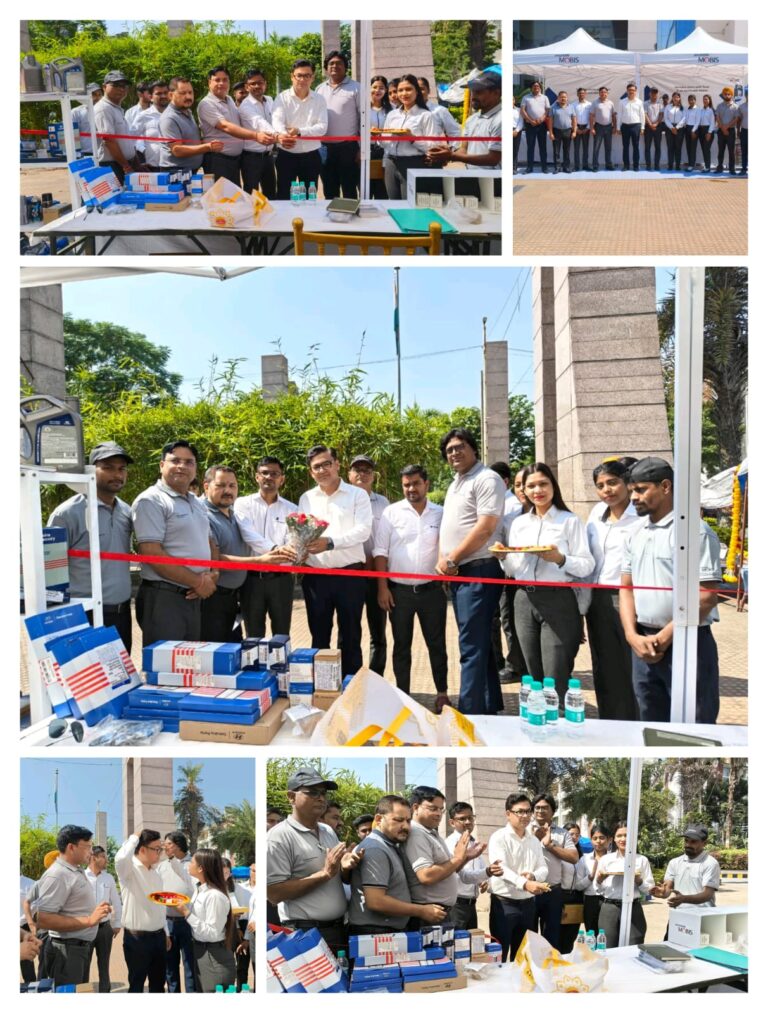 किच्छा बाई-पास रोड स्थित हुंडई कारों के ऑथोराइज़ड डीलर बिंदल हुंडई रुद्रपुर में ओमेक्स सोसाइटी में कारों के Hyundai Always Around कैंप का आयोजन किया