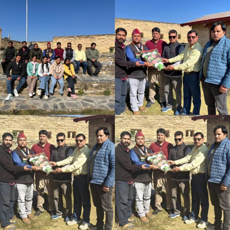 श्रमजीवी पत्रकार यूनियन पिथौरागढ़ इकाई का गठन प्रदीप अध्यक्ष विप्लव महासचिव  पिथौरागढ़,