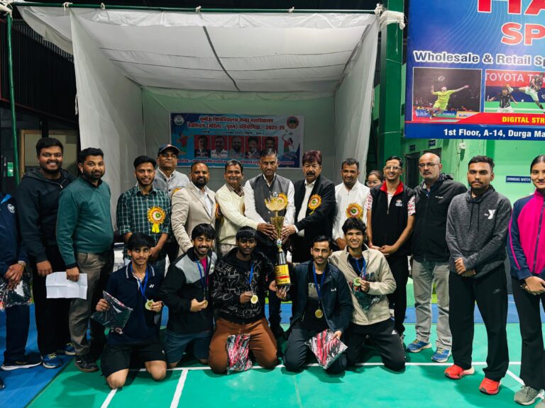 कुमाऊं विश्वविद्यालय अंतर महाविद्यालय दो दिवसीय बैडमिंटन(महिला/पुरुष) प्रतियोगिता 2025-26 का समापन.