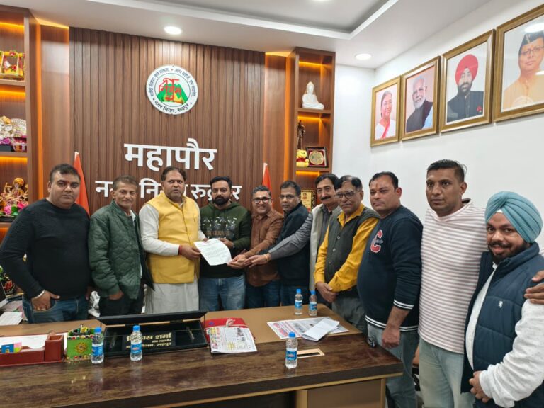 अतिक्रमण पर सख्ती के बाद व्यापारियों को राहत  चेतावनी के साथ महापौर ने चालान में दी रियायत