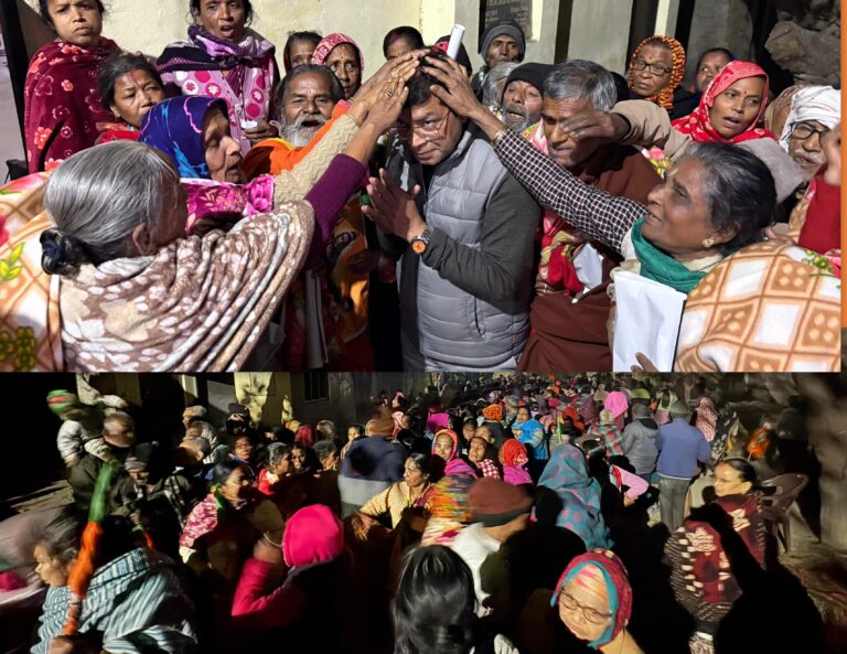 विधायक शिव अरोरा ने वार्ड न. 5 मुख़र्जीनगर क्षेत्र मे जरूरतमंद बुजुर्ग, महिलाओ को वितरित किये 500 कंबल विधायक बोले जनसेवा ही मेरा प्राथमिकता