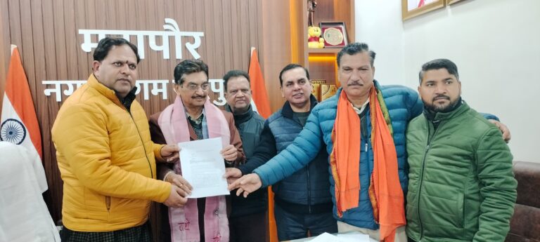 वरिष्ठ नेता कस्तूरी लाल तागरा को मिला लोकतंत्र सेनानी सम्मान महापौर विकास शर्मा के प्रयास प्रयास लाये रंग शासन ने की सम्मान और पेंशन देने की संस्तुति