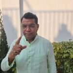 विधायक शिव अरोरा बोले लाखो हिन्दुओ की आस्था का केंद्र प्राचीन अटरिया देवी मन्दिर क्षेत्र मे लगातार मना करने के बाद नमाज पढ़ना लेड जिहाद को बढ़ावा देने की ओर इशारा करता है! रुद्रपुर में ऐसी मानसिकता को बिल्कुल स्वीकार नहीं किया जायेगा