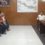 दशकों से बसे महतोष दुकानदारों के हटाये जाने के दर्द को समझते हुऐ विधायक शिव अरोरा ने जिला अधिकारी से की मुलाक़ात जिला अधिकारी ने एडीएम की अध्यक्षता मे कमेटी गठन के दिये निर्देश