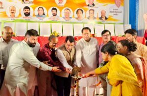 मेट्रोपोलिस रेजिडेंट वेलफेयर सोसाइटी की नई कार्यकारिणी का शपथ ग्रहण समारोह संपन्न -विधायक शिव अरोरा और महापौर विकास शर्मा ने टीम को दिलाई शपथ