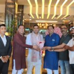 रुद्रपुर आगमन पर उत्तराखंड सरकार में कैबिनेट शहरी विकास मंत्री माननीय  राम सिंह खेड़ा जी का हार्दिक स्वागत अभिनंदन किया ।।  01 कार्यक्रम , रुद्रा वेंडिग जॉन का निरीक्षण 02 कार्यक्रम , टनचिंग ग्राउंड किच्छा रोड , पौधा लगाने 03 कार्यक्रम , त्रिशूल चौक निरक्षण 04 कार्यक्रम , नगर निगम कार्यालय में शिलान्यास एवं समीक्षा बैठक