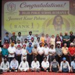 उत्तराखंड लोक सेवा आयोग (UKPSC) द्वारा आयोजित PCS-2024 परीक्षा में प्रदेशभर में प्रथम स्थान प्राप्त कर इतिहास रचने वाली जसमीत कौर पाहवा का आज दिल्ली पब्लिक स्कूल, रुद्रपुर में भव्य सम्मान समारोह आयोजित किया गया।