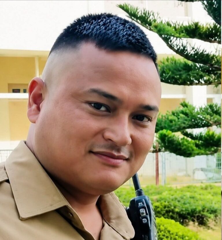 रुद्रपुर में दर्दनाक हादसा: बिजली पोल पर मरम्मत के दौरान करंट लगने से पीएसी जवान की मौत, पुलिस विभाग के आला अधिकारियों एवं समाजसेवी सुशील गाबा ने पोस्टमार्टम हाउस पहुंच कर परिजनों से संवेदनाएं जाहिर की।