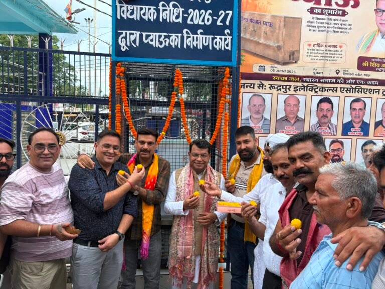 विधायक निधि से स्थापित शीतल जल प्याऊ विधायक ने फीता काटकर किया जनता को समर्पित विधायक शिव अरोरा ने कहा – जनसेवा ही मेरा संकल्प, शहर में जरूरत के अनुसार लगाए जाएंगे और भी शीतल जल केंद्र